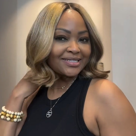 Blonde Wavy Bob With Dark Root 5x5 Lace Closure Wig
