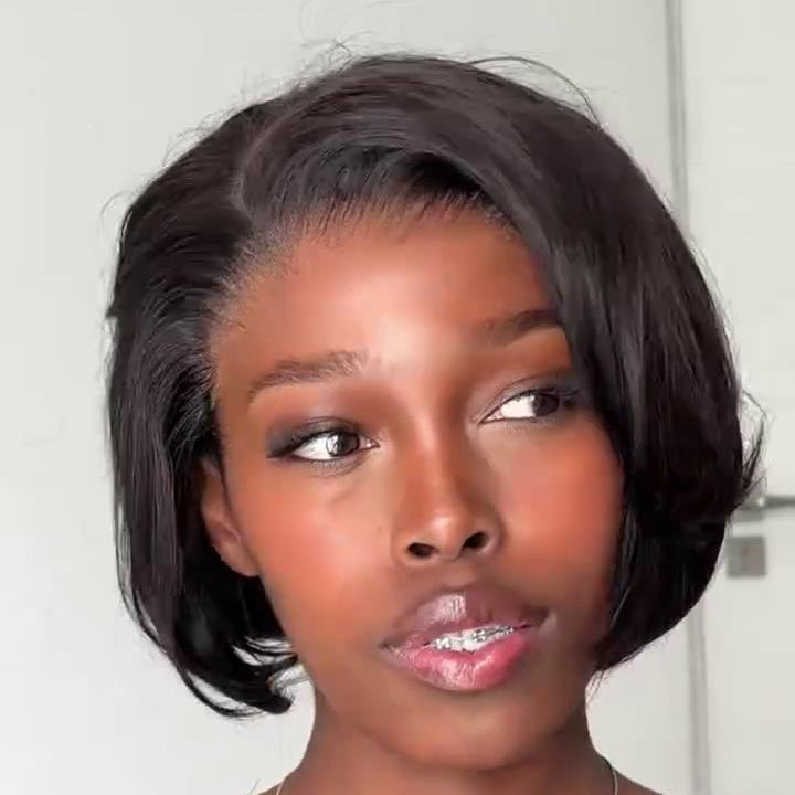 Natural hairline layered cut 13×4 lace frontal bob wig