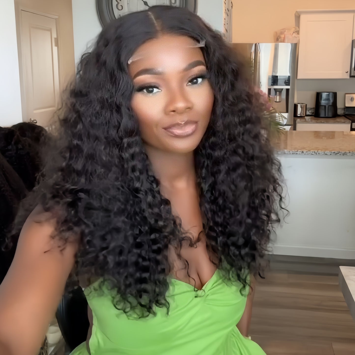 Put On & Go Voluminous Curls bob Lace Wig