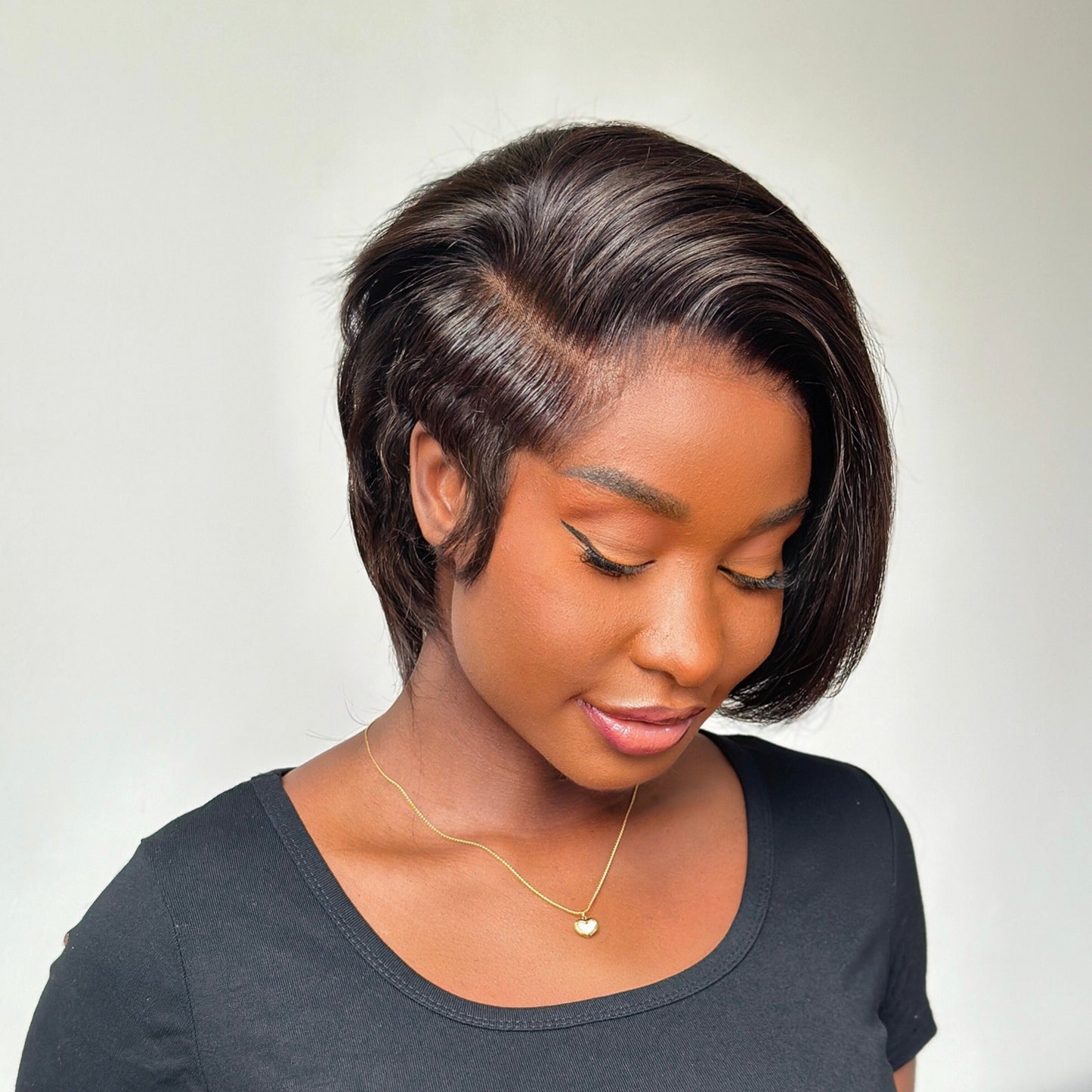 Full Lace Natural Realistic Glueless Side Parted Bob Wig With Long Bangs