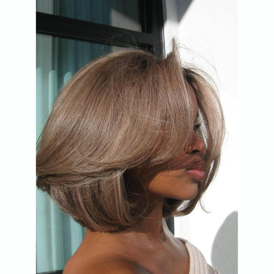 613 Ash Blonde Highlights Wifey Cut Bob