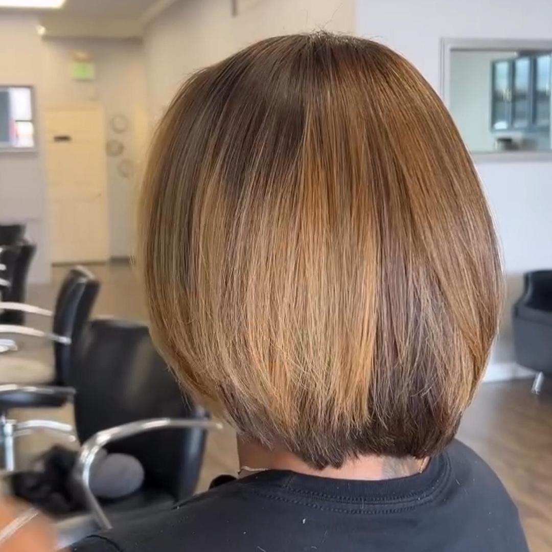 Blonde Highlight With Brown Root Silky Straight Bob