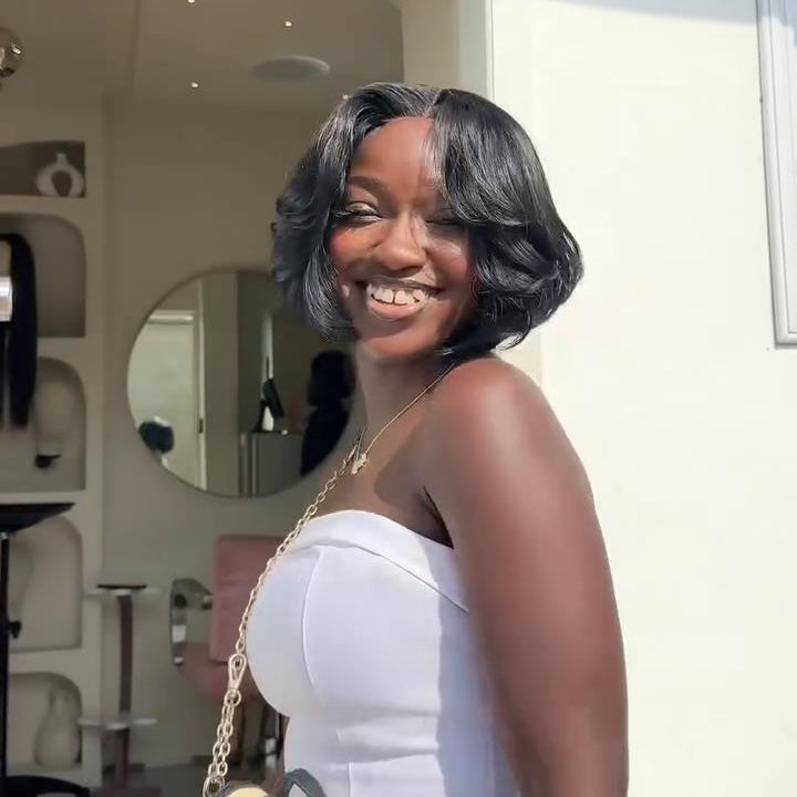 Natural Hairline Layered Cut Glueless 5×5 Lace Closure Bob Wig